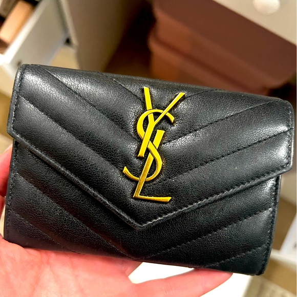 Good condition - Picture 1 of 7